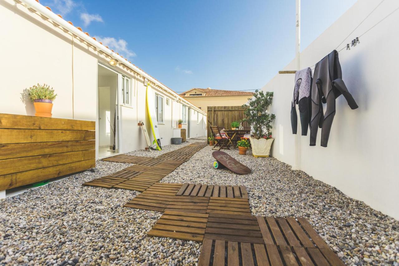 Soulsurfcamp Portugal Bed & Breakfast Peniche Exterior photo